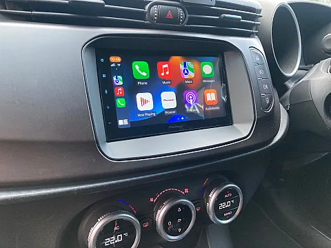 Alfa Romeo Giulietta 2018 upgraded with Pioneer SPH-DA360DAB CarPlay stereo