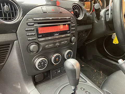 Mazda MX-5 2013 factory radio