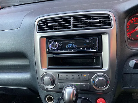 Honda Stream upgraded with Pioneer DEH-S720DAB stereo