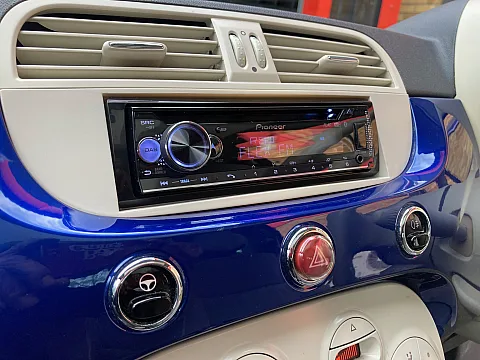 Fiat 500 2009 Pioneer DEH-S720DAB stereo upgrade