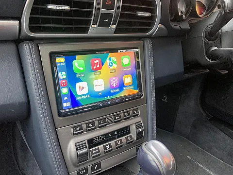 Porsche Carrera 4S 2005 Pioneer AVH-Z9200DAB upgrade