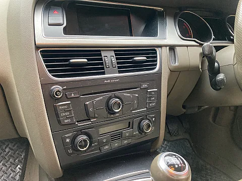 Audi A5 2008 factory radio