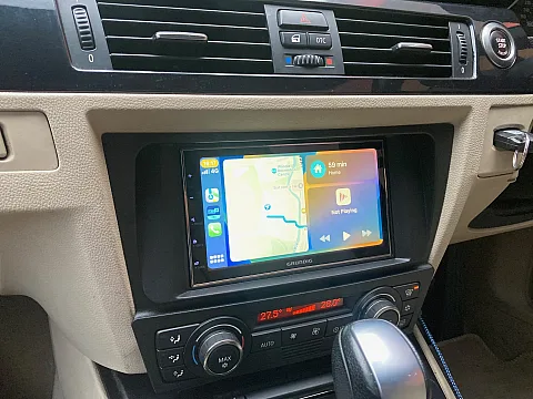 BMW 3 Series 2009 upgraded with Grundig GX-3800 CarPlay stereo
