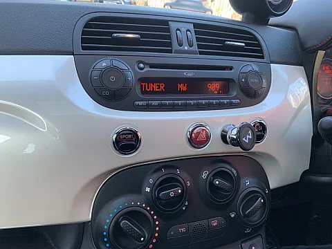 Fiat 500 2009 factory radio