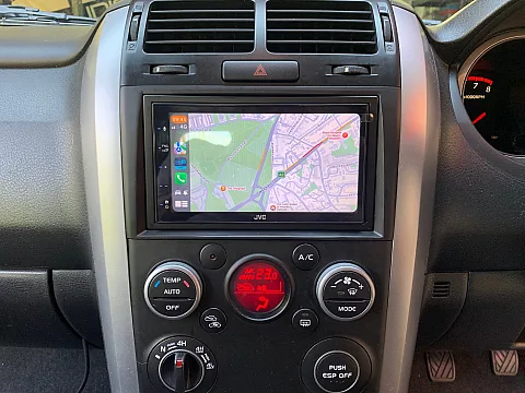 Suzuki Grand Vitara 2009 fitted JVC KW-M565DBT CarPlay stereo
