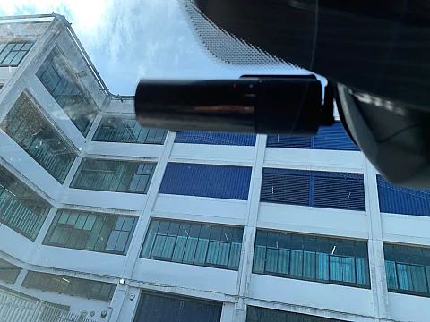 VW Touareg 2107 fitted with Blackvue DR590-1CH Dash Camera