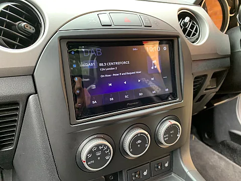 Mazda MX5 2011 fitted with Pioneer SPH-DA360DAB Wireless CarPlay stereo