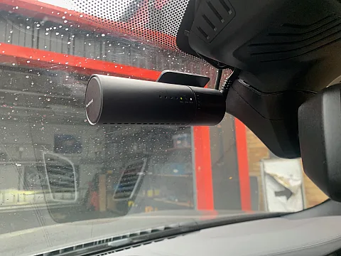 BMW 5 Series 2019 Blackvue DDR590X-2CH Dash Cam Installed