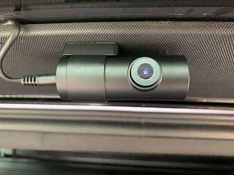 BMW 5 Series 2019 Blackvue DDR590X-2CH Dash Cam Installed
