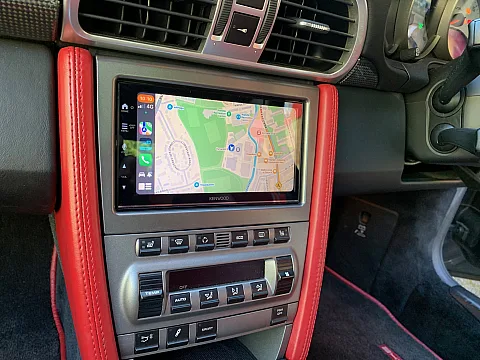 Porsche 997 2007 fitted with Pioneer SPH-DA360DAB CarPlay stereo