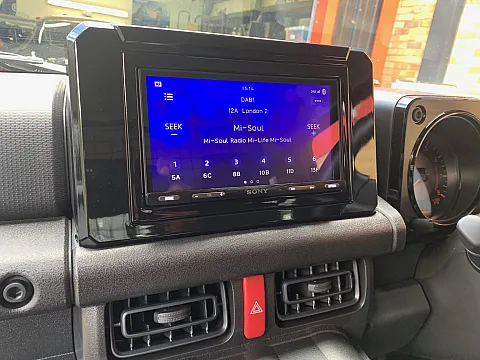 Suzuki Jimny 2023 fitted with Sony XAV-AX5650 CarPlay stereo