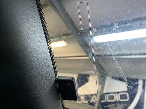Audi S4 2007 DAB Glass mount Antenna Installed