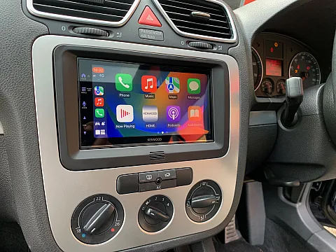 VW EOS 2009 upgraded with Kenwood DMX7722DABS CarPlay stereo