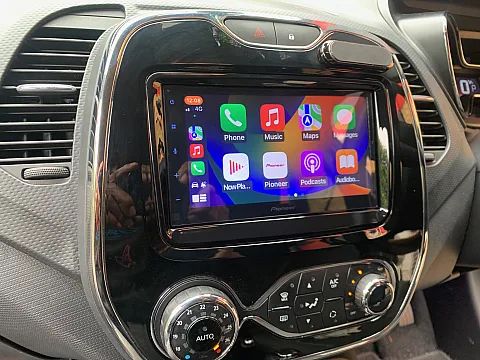 Renault Captur 2015 Pioneer SPH-DA360DAB Apple CarPlay stereo upgrade