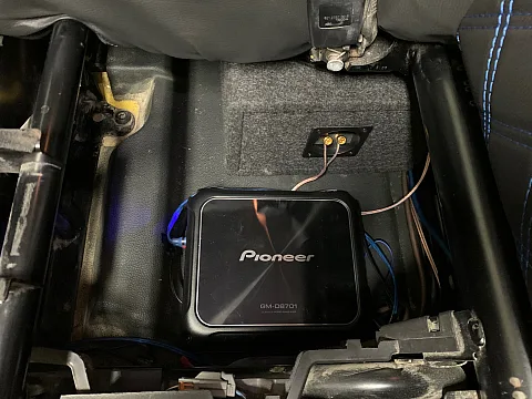 Ford Transit Custom 2013 Pioneer GM-D8701 TS-A2000LDZ T5 BOX Installed