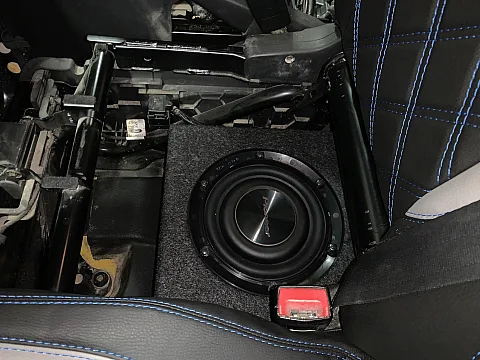 Ford Transit Custom 2013 Pioneer GM-D8701 TS-A2000LDZ T5 BOX Installed