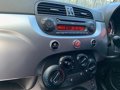 Fiat 500 2014 factory radio