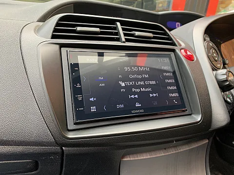 Honda Civic 2006 fitted with Kenwood DMX5020DABS CarPlay Android Auto stereo