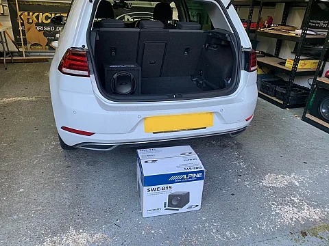 VW Golf 2018 fitted with Alpine SWE-815 Subwoofer