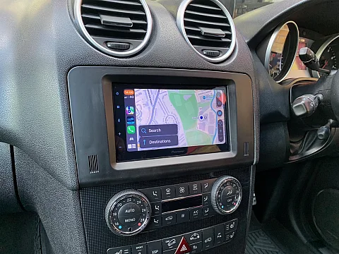 Mercedes ML 2009 upgraded with Pioneer SPH-DA160DAB CarPlay Stereo
