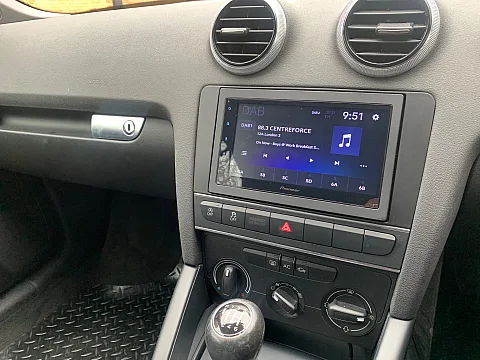 Audi A3 2010 upgraded with Pioneer SPH-DA160DAB CarPlay Android Stereo