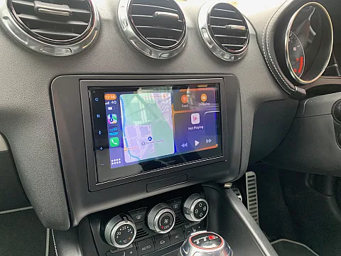 Audi TT 2011 upgraded with Pioneer SPH-DA360DAB CarPlay Android stereo