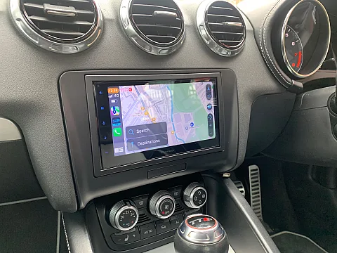 Audi TT 2011 upgraded with Pioneer SPH-DA360DAB CarPlay Android stereo