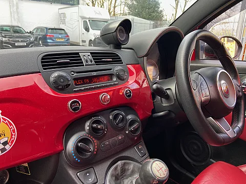 Fiat 500 Abarth 2012 factory radio