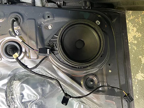 Vauxhall Astra K 2015 Front Doors Upgraded with Pioneer TS-D65F speakers