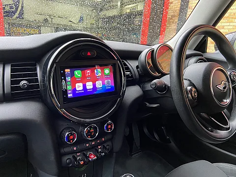 Mini Cooper D 2014 upgraded with Pioneer SPH-DA360DAB Wireless CarPlay Stereo