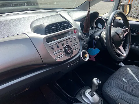 Honda Jazz 2009 factory radio