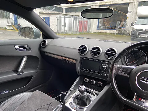 Audi TT 2007 Factory radio