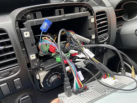 Vauxhall Vivaro 2018 Upgraded with Pioneer SPH-DA130DAB CarPlay Stereo