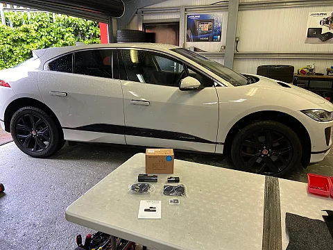 Jaguar F Pace 2020 upgraded with BlackVue DR590X-2CH 32GB Dash Cam