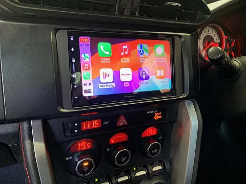 Toyota GT86 2013 fitted with Pioneer SPH-DA77DAB, ND-BC9 Reversing Camera