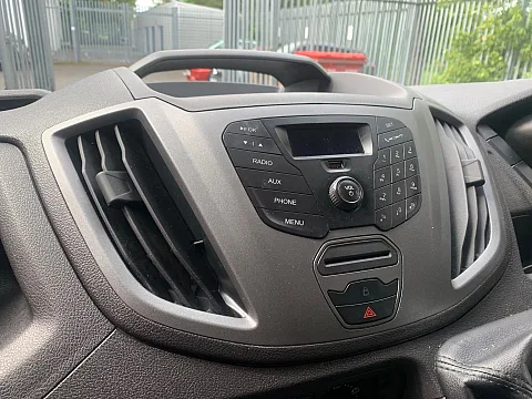 Ford Transit 2017 factory radio