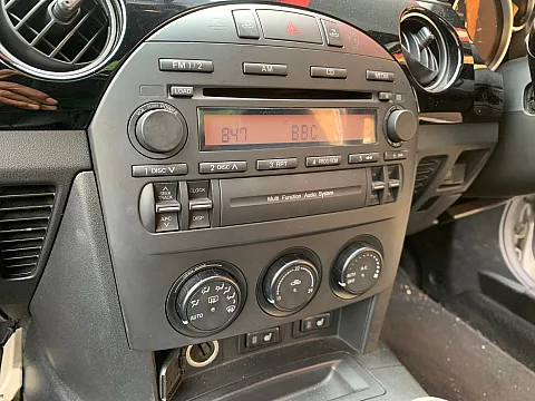 Mazda MX-5 2007 factory radio