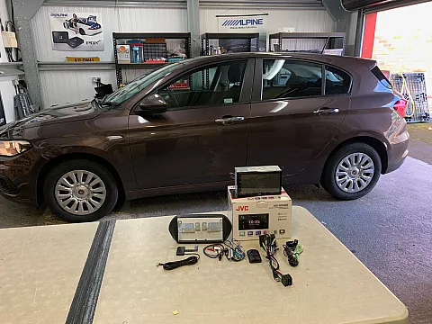 Fiat Tipo 2016 model upgraded with JVC KW-M560BT CarPlay stereo