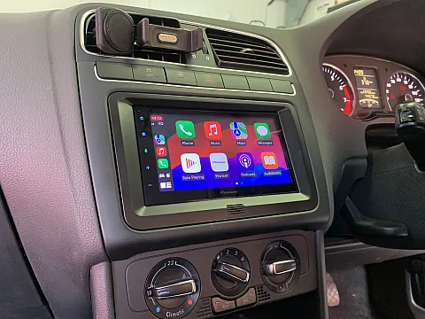 VW Polo 2010 fitted with Pioneer SPH-DA360DAB CarPlay stereo
