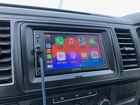 VW Transporter T6 2017 upgraded with Sony XAV-AX1000 CarPlay stereo