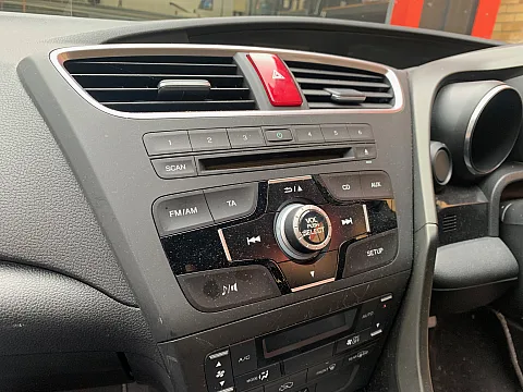 Honda Civic 2014 factory radio