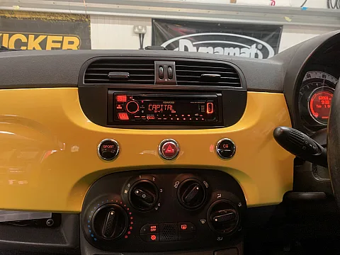 Fiat 500 2010 upgraded with Kenwood KDC-BT560DAB stereo