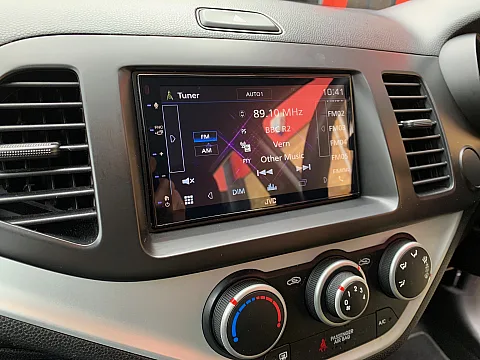Kia Picanto upgraded with a JVC KW-M560BT CarPlay/Android Auto stereo