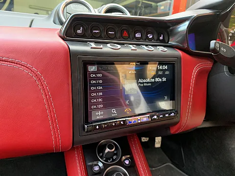 Lotus Evora 2016 model upgraded with Alpine ILX-705D CarPlay Stereo