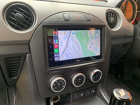 Mazda MX5 2010 upgraded with Pioneer SPH-DA160DAB CarPlay stereo & Reverse Camera