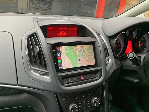 Vauxhall Zafira 2014 upgraded with Kenwood DMX7722DABS CarPlay stereo & CMOS-230 reversing camera