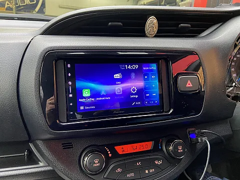 Toyota Yaris 2018 upgraded with Pioneer SPH-DA77DAB Wireless CarPlay stereo