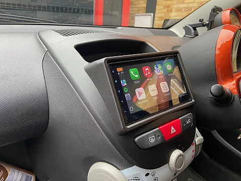 Toyota Aygo 2011 Upgraded with Pioneer SPH-DA160DAB CarPlay Android Stereo