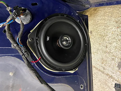Vauxhall Corsa D 2012 upgraded with a Pioneer MVH-S420BT Stereo & JBL Speakers