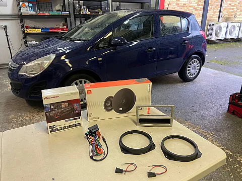 Vauxhall Corsa D 2012 upgraded with a Pioneer MVH-S420BT Stereo & JBL Speakers